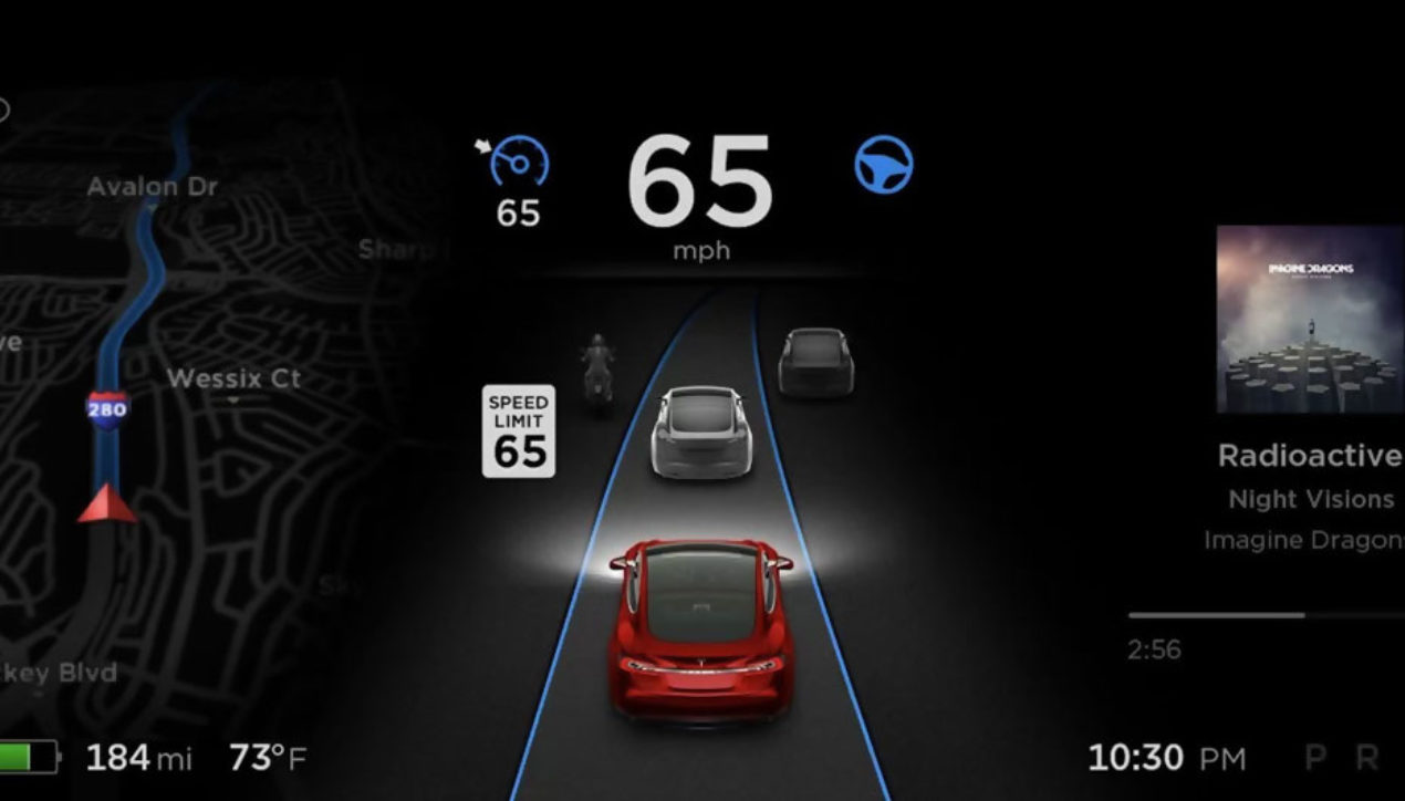 ระบบขับเคลื่อนกึ่งอัตโนมัติ Autopilot ของ Model S เป็นเหตุให้มีผู้เสียชีวิตรายแรก