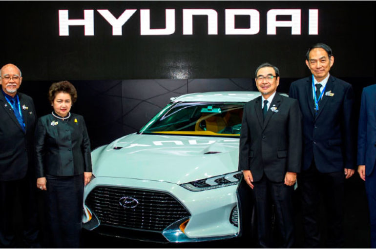 Hyundai ต้อนรับ รมว.อุตสาหกรรมเยี่ยมชมต้นแบบ Enduro