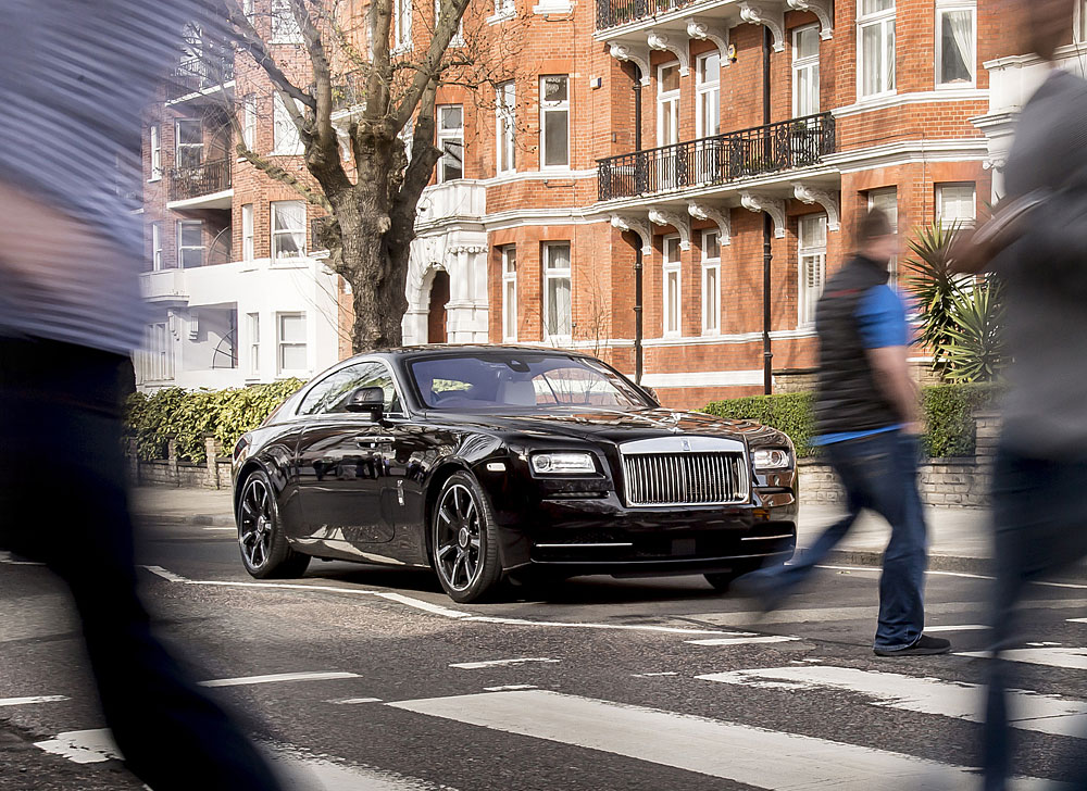 Черный ролс ройс песни. Rolls Royce Wraith. Beatles Rolls Royce. Rolls Royce Music. Rolls Royce музыка.