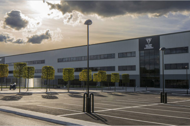 Triumph Factory Visitor Experience แหล่งรวมตำนานความคลาสสิคที่ฮิงค์ลีย์ อังกฤษ