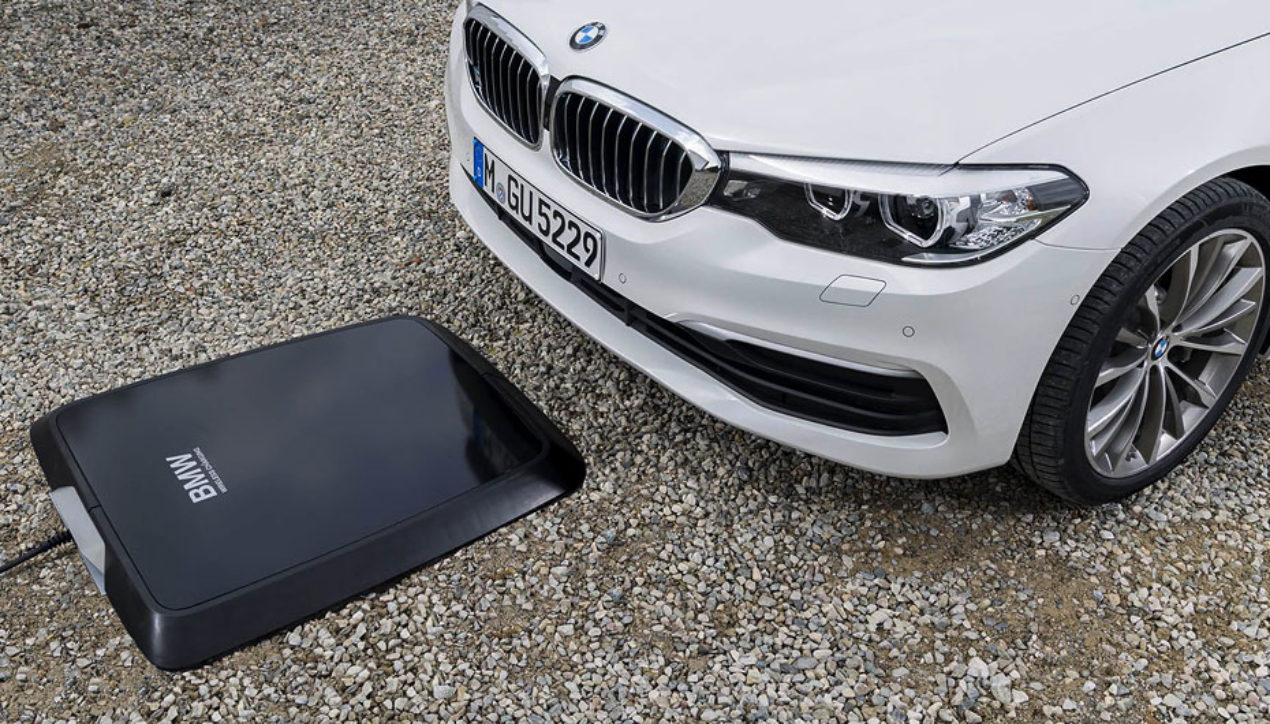 BMW จะเริ่มผลิตอุปกรณ์ชาร์จแบบไร้สายให้ 530e iPerformance ภายในปี 2018 นี้