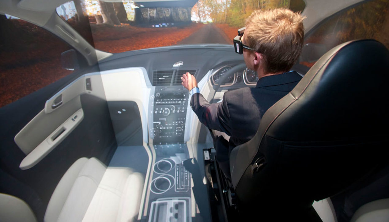 Chevrolet ใช้เทคโนโลยี VR ช่วยออกแบบในการเพิ่มพื้นที่เก็บของในรถ SUV
