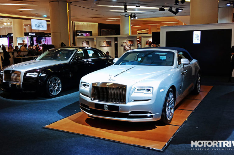 Rolls-Royce จับมือ VATANIKA จัดแสดงรถพร้อมแฟชั่นโชว์ Strive for Perfection