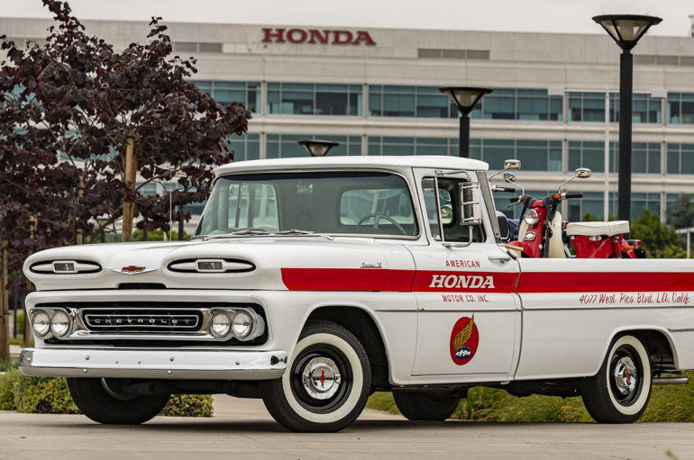 ถ้อยที… Honda ฉลอง 60 ปีการทำธุรกิจในสหรัฐฯ ด้วยการบูรณะ 61 Chevy