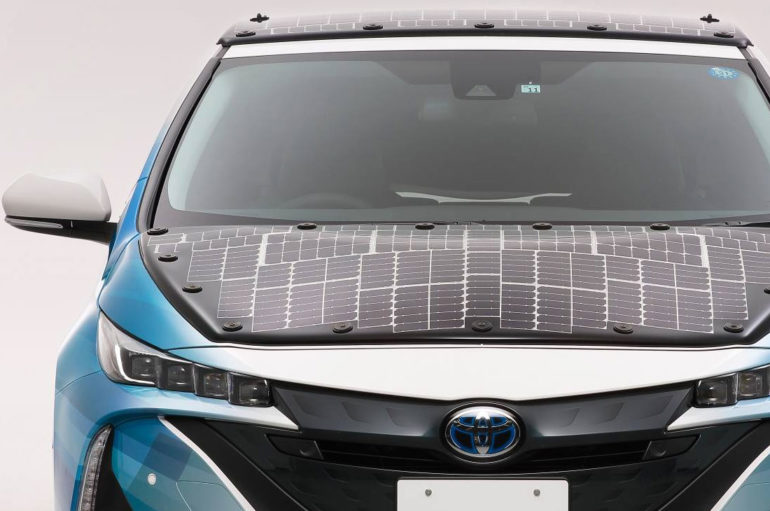 Toyota เริ่มทดลองใช้โซลาร์เซลล์รุ่นใหม่ช่วยเพิ่มระยะทางวิ่งให้ Prius PHV