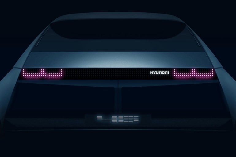 2019 Hyundai 45 EV Concept ต้นแบบรุ่นใหม่ที่ทำหน้าที่เชื่อมอดีตและอนาคต