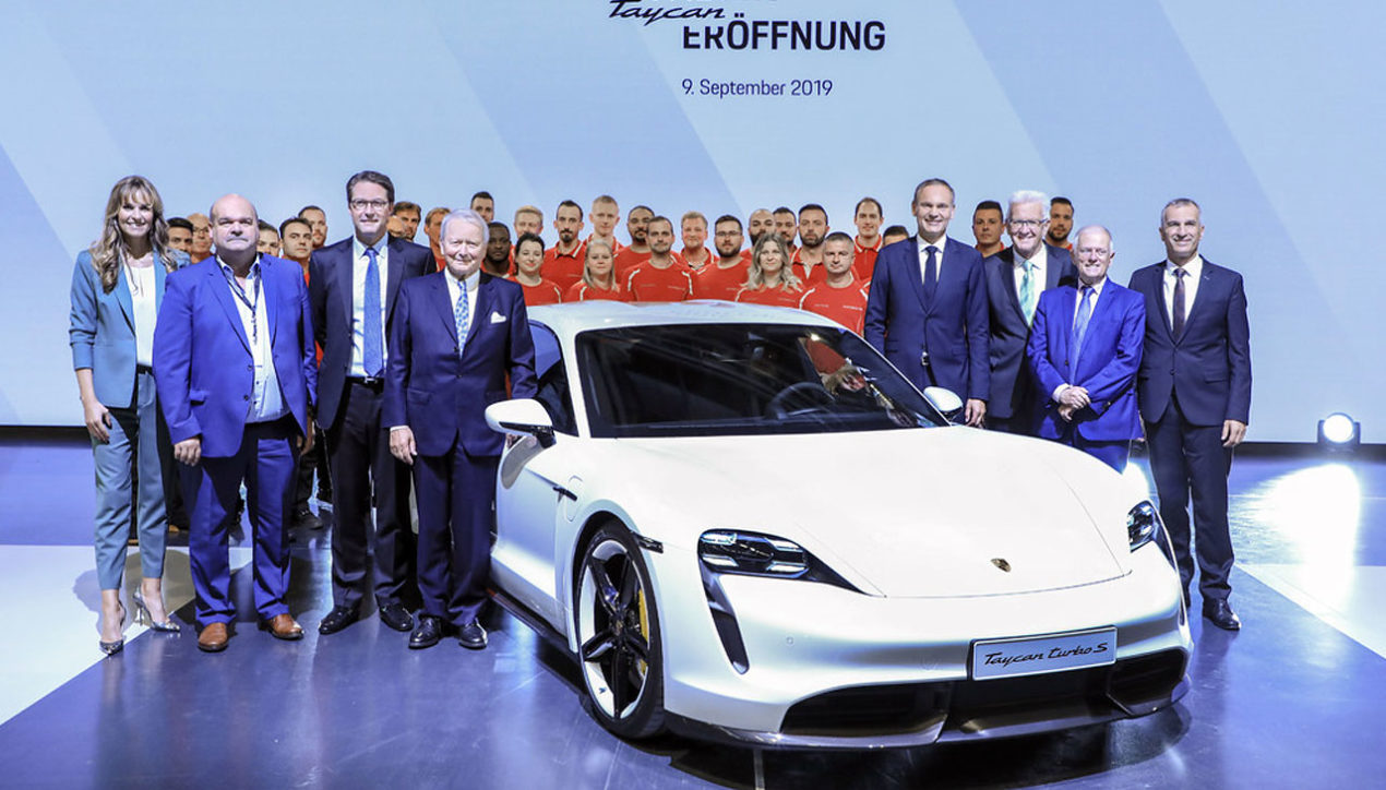 Porsche เปิดสายการผลิต Taycan เป็นทางการที่ Stuttgart-Zuffenhausen