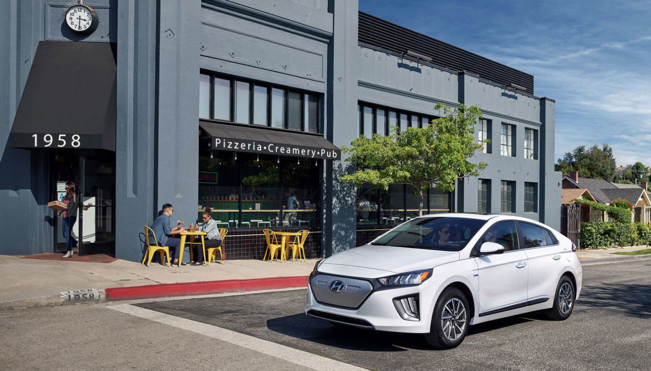 2020 Hyundai IONIQ Electric ปรับโฉม วิ่งได้ไกลขึ้น เปิดตัวที่ LA