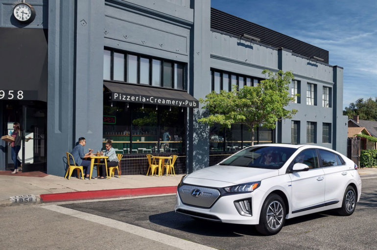 2020 Hyundai IONIQ Electric ปรับโฉม วิ่งได้ไกลขึ้น เปิดตัวที่ LA