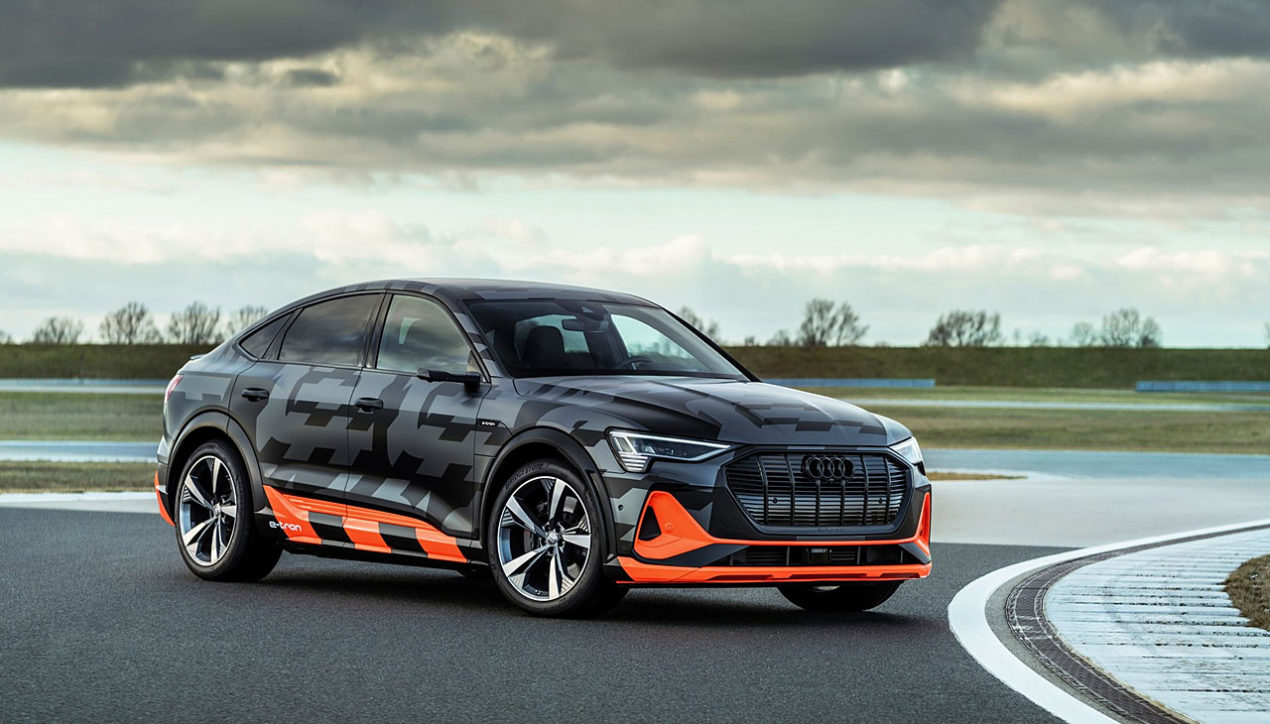 2021 Audi e-tron S เพิ่มพลังด้วยมอเตอร์ไฟฟ้า 3 ตัว