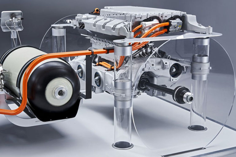 BMW เผยรายละเอียดชุดระบบ fuel cell ที่พัฒนาร่วมกับ Toyota