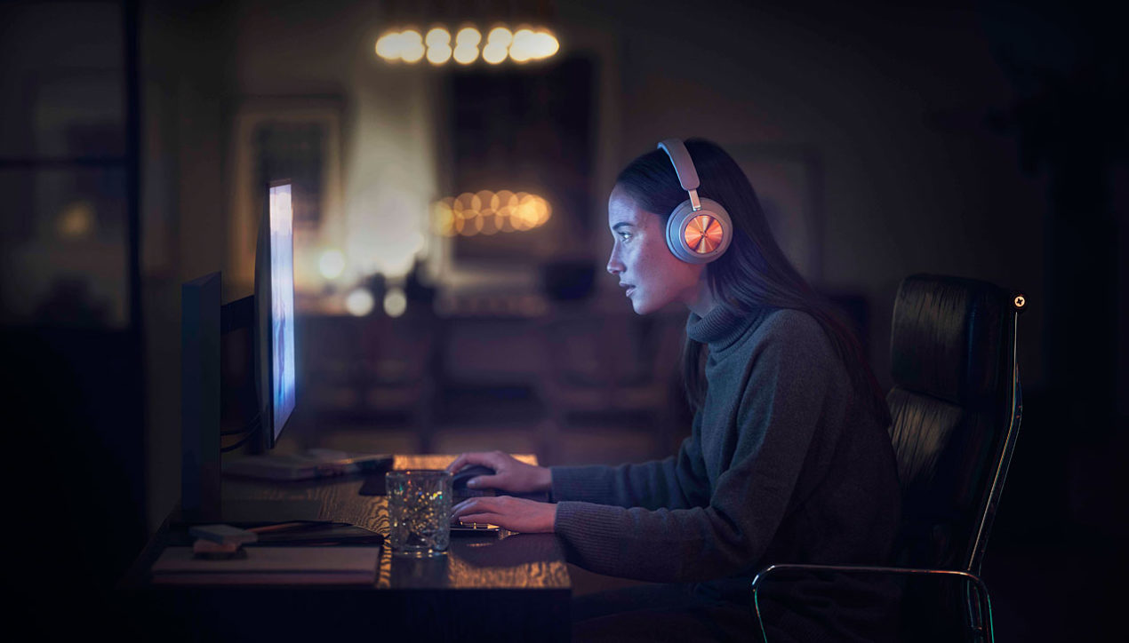 Bang & Olufsen เปิดตัวหูฟังสำหรับเล่นเกม BeoPlay Portal