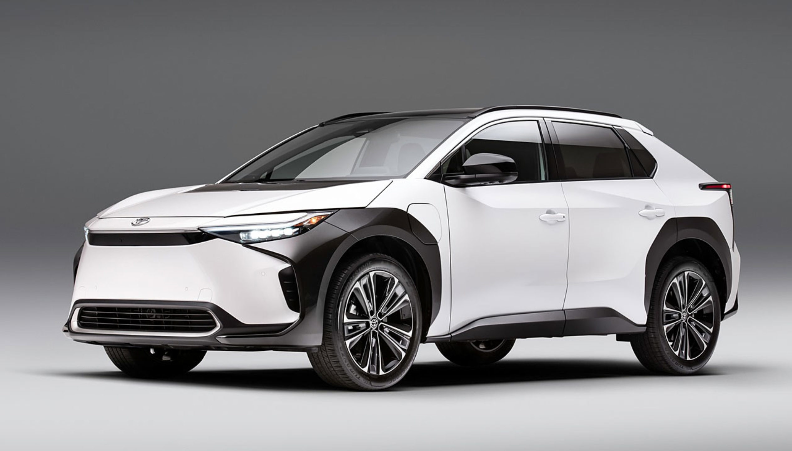 2023 Toyota bZ4X เตรียมลงโชว์รูมทั่วสหรัฐฯ กลางปี 2022 - motortrivia