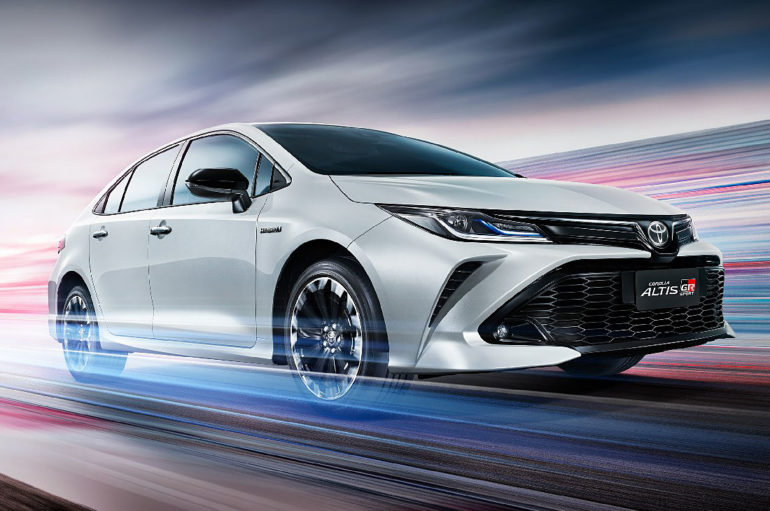 Toyota เปิดตัวรุ่นปรับโฉม Corolla Altis HEV GR Sport