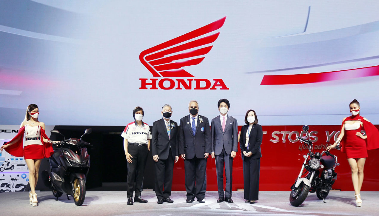 Honda เปิดตัวมอเตอร์ไซค์ 4 รุ่นในบางกอก มอเตอร์โชว์ 2222