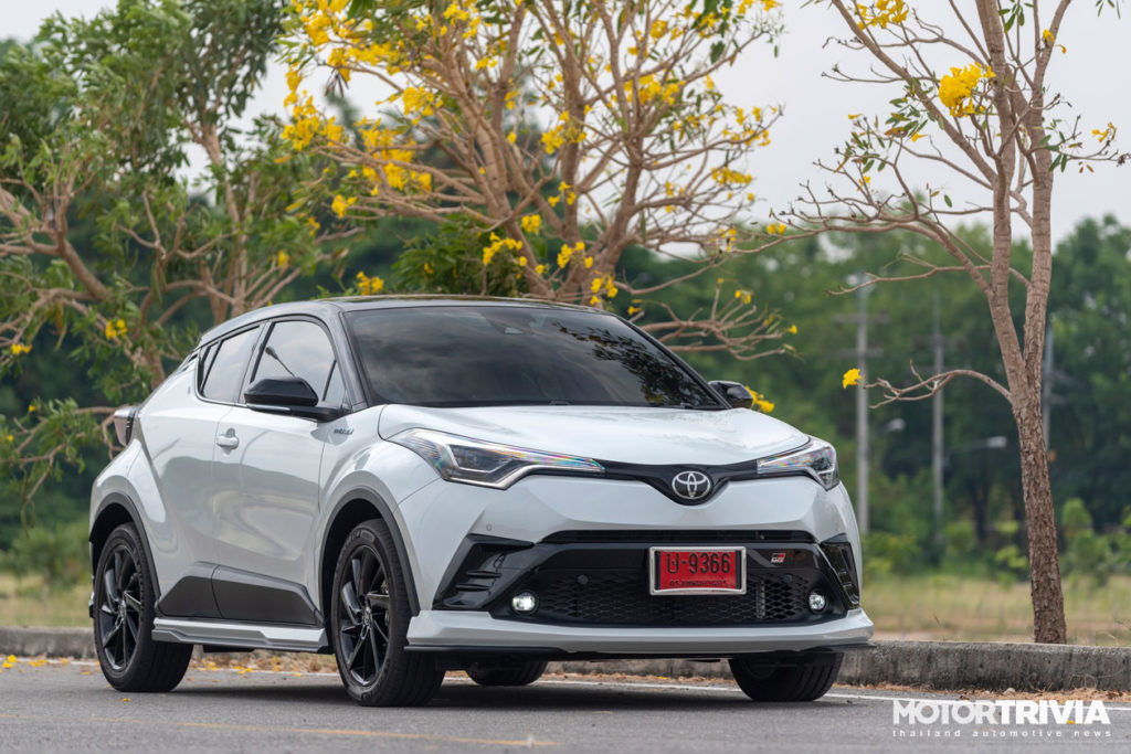 Toyota C Hr Hev Gr Sport Motortrivia