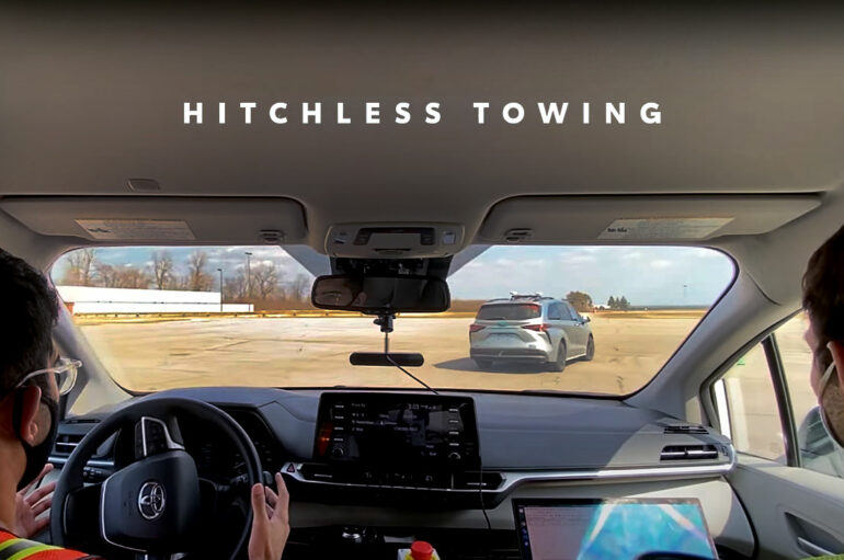 Hitchless Towing ระบบลากอัตโนมัติโดยไม่ต้องพ่วงของ Toyota