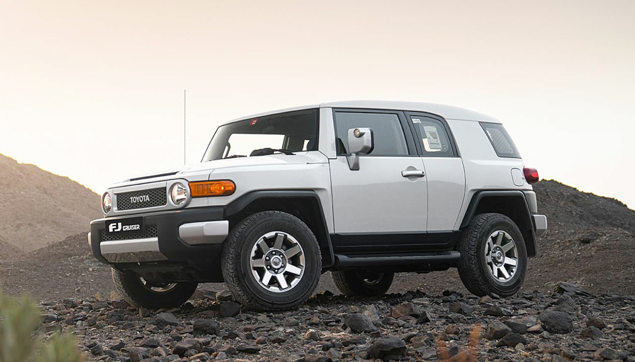 Тойота FJ Cruiser 2022