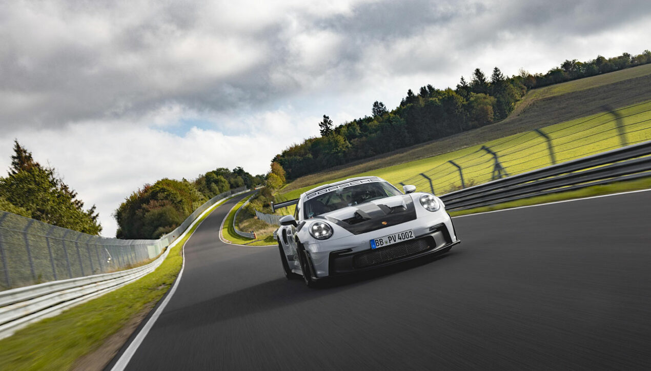 911 GT3 RS วิ่งทำสถิติใหม่ที่ Nürburgring 6:49.328 นาที