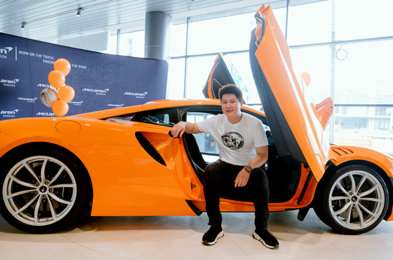 McLaren ส่งมอบซูเปอร์คาร์ McLaren Artura คันแรกในไทย