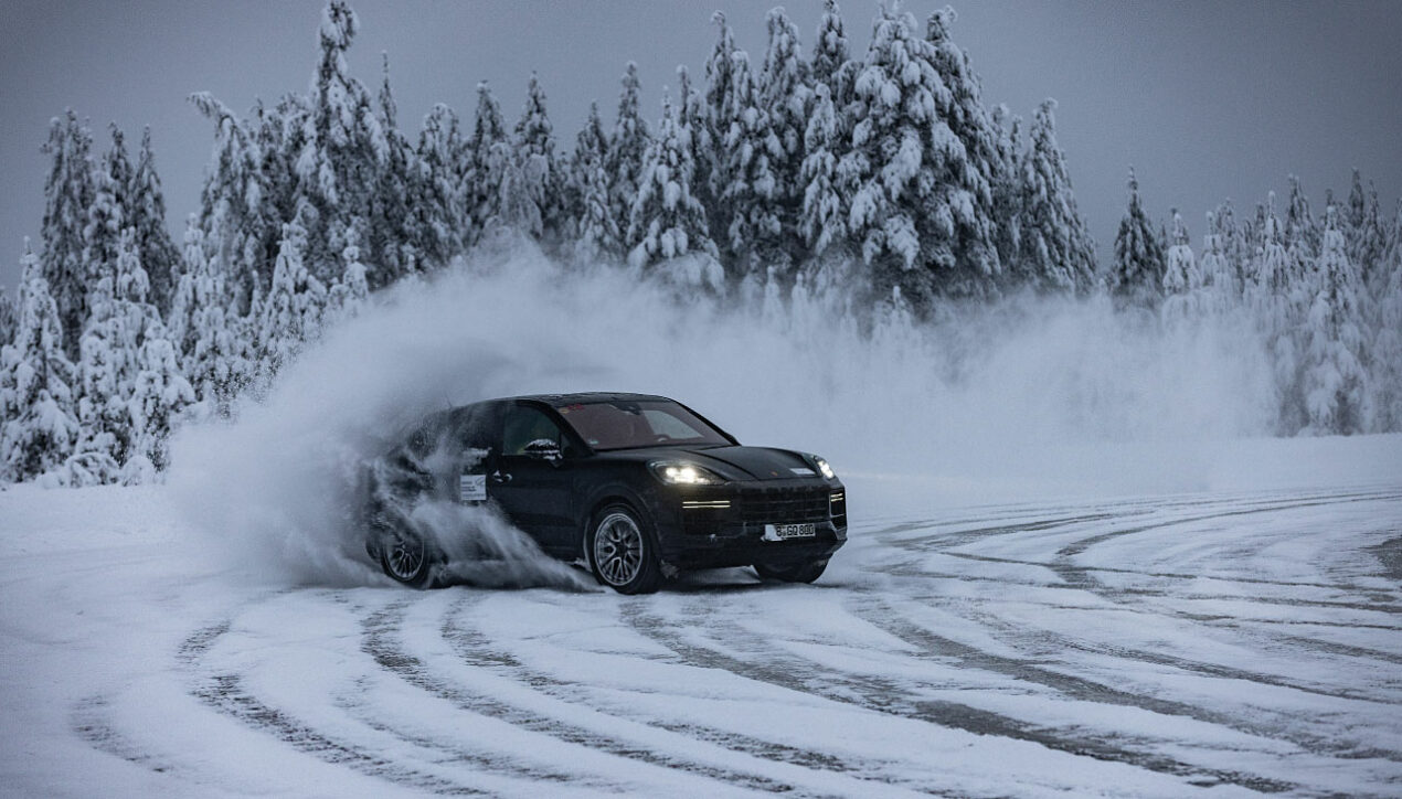 Porsche Cayenne เจนฯ 3 เตรียมเปิดตัวในช่วงฤดูใบไม้ผลิ 2023