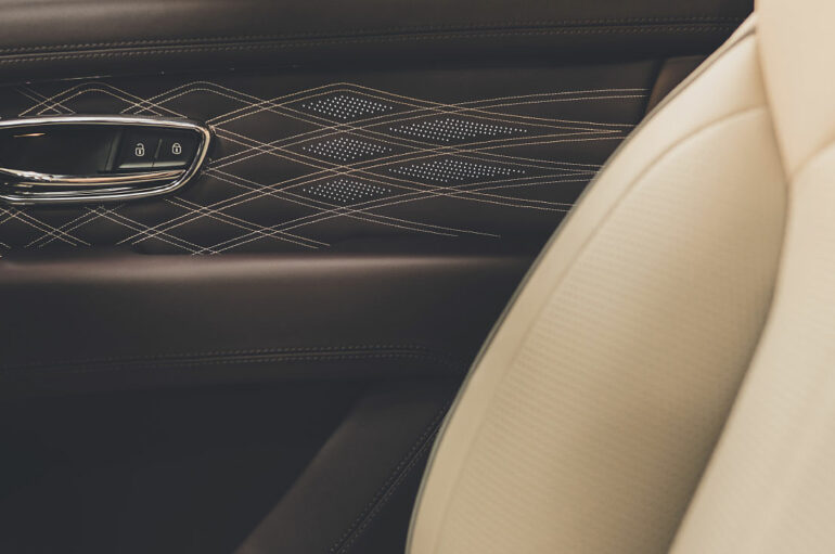 Bentley เตรียมเปิดตัวหนังออร์แกนิก Olive Tan Leather