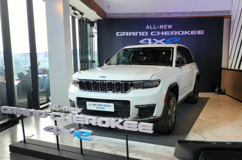 2023 Jeep Grand Cherokee Summit Reserve 4xe PHEV