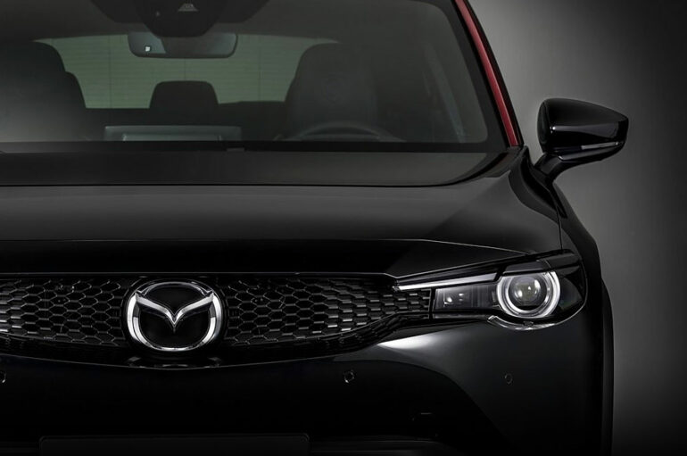 Mazda เตรียมใช้ซอฟท์แวร์/ฮาร์ดแวร์ระบบ 90% ร่วมกับ Toyota
