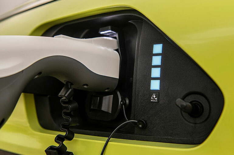 สรุปภาพรวมของยอดจำหน่ายรถยนต์พลังงานไฟฟ้าในปี 2023