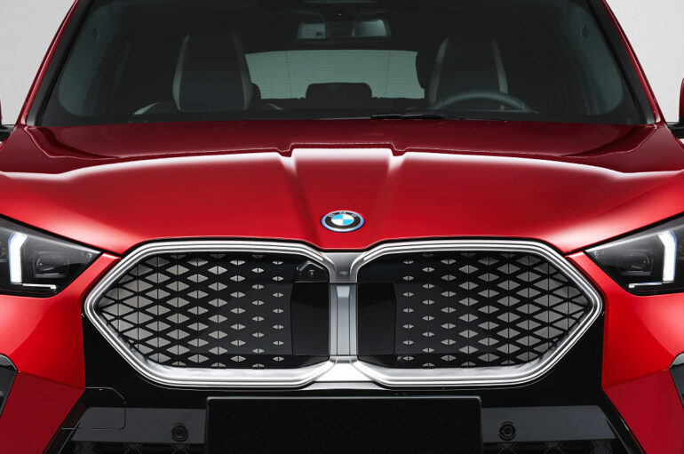 BMW ประเทศไทย เปิดราคา SUV พลังไฟฟ้า 2024 BMW iX2 ใหม่