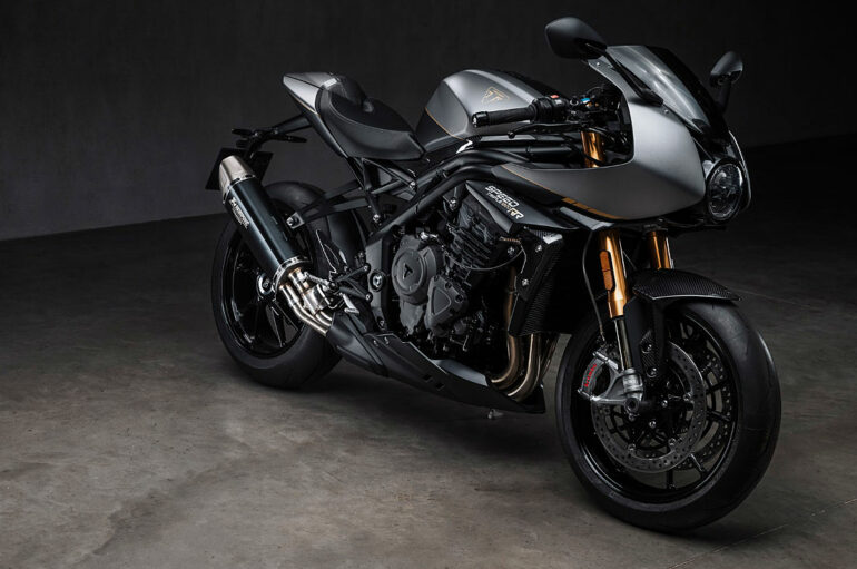 Triumph Speed Triple 1200 RR Breitling Limited Edition